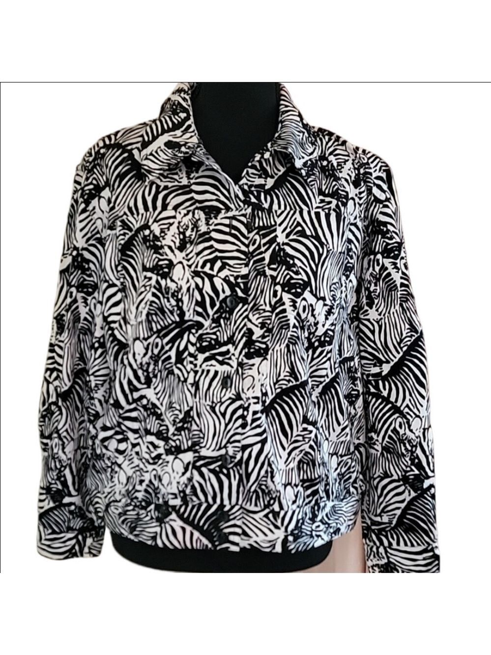 Alfred Dunner Black and White Animal Print Jean Jacket Size 10 Petite EUC